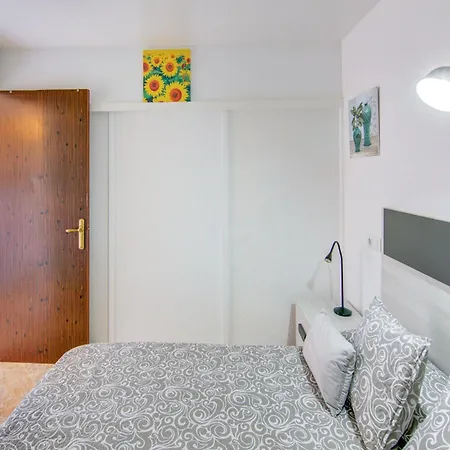 Appartement In For Six People, Cleaning Included