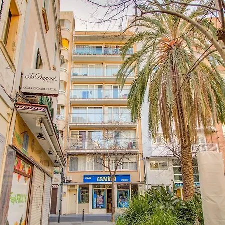 Apartment Elegant Apartment With Terrace, Cleaning Included Lloret de Mar